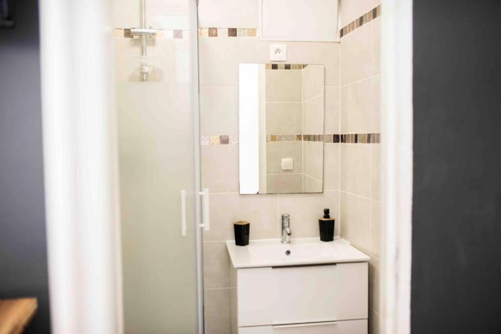 Appartement Tout Equipe Au Coeur Du Vieux Port Marseille Extérieur photo